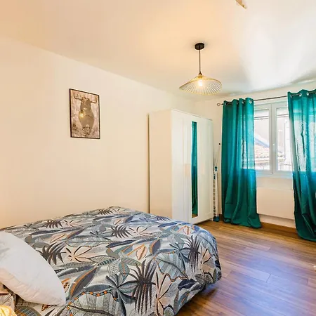 Daire T2 Cathedrale & Torre Ventosa - - Clim - Wifi - Balcon - Free Parking Sur Demande *